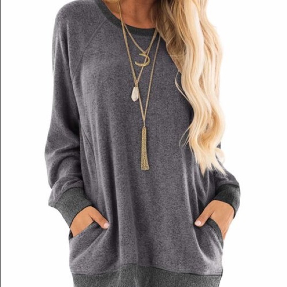 Long Sleeve Round Neck Gray Pocket Sweatshirt